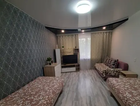 Двухкомнатная квартира for daily rent in Mozyr, ул. Малинина 17